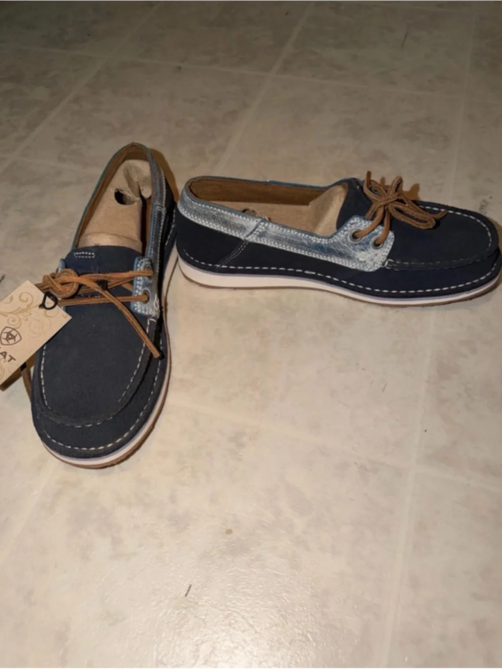 Ariat Women’s Navy and Tan Moccasin Boat Shoes NWT